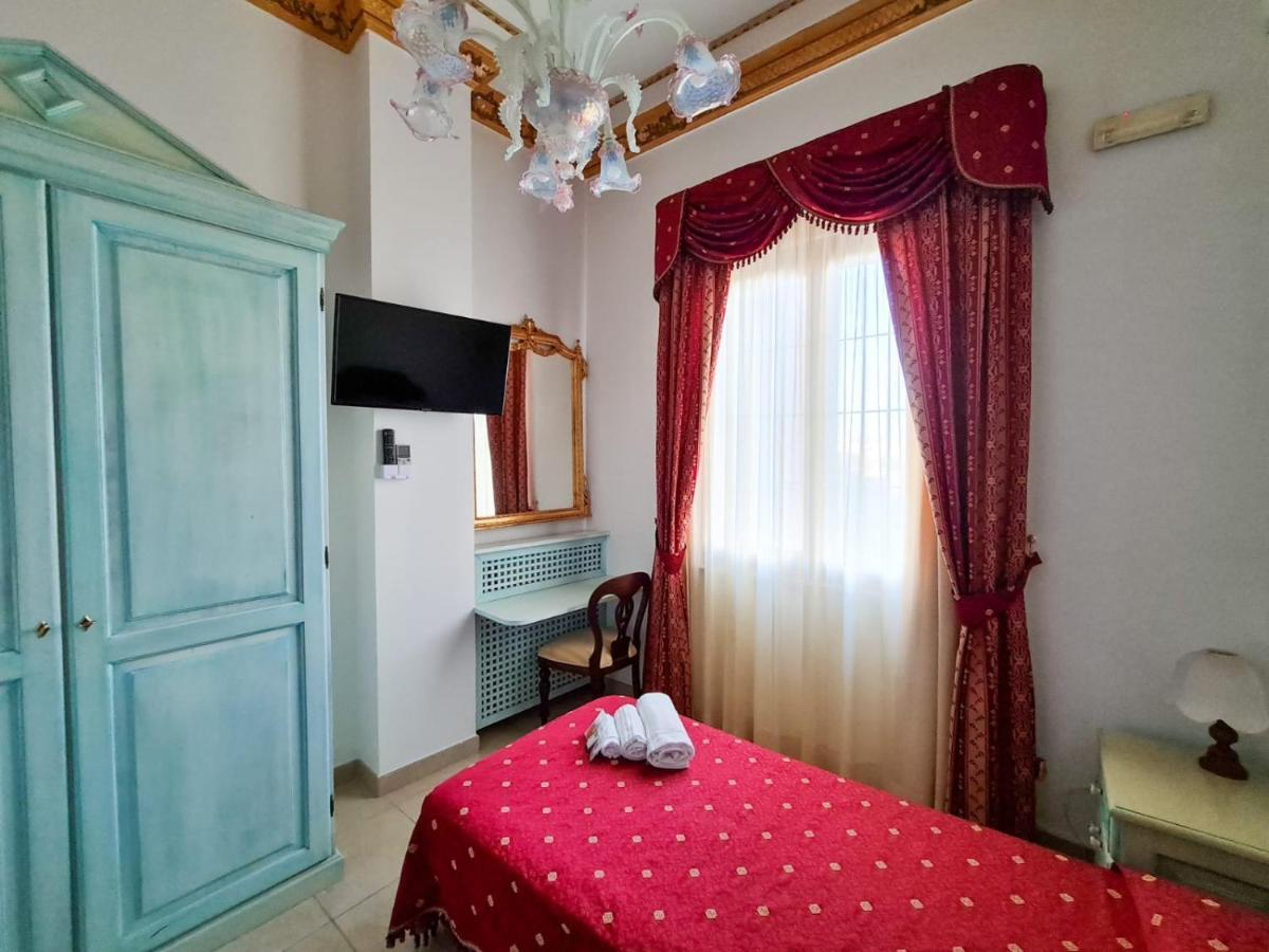 Euro Hotel איגלסיאס מראה חיצוני תמונה