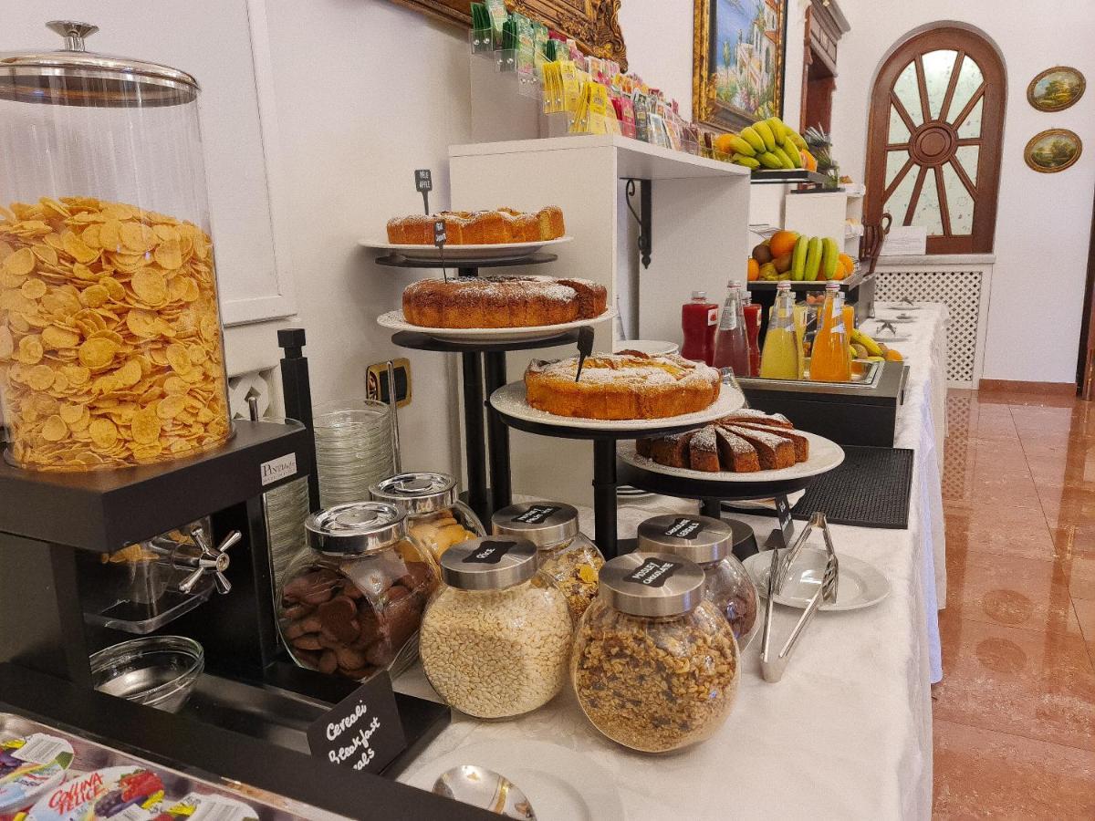 Euro Hotel איגלסיאס מראה חיצוני תמונה