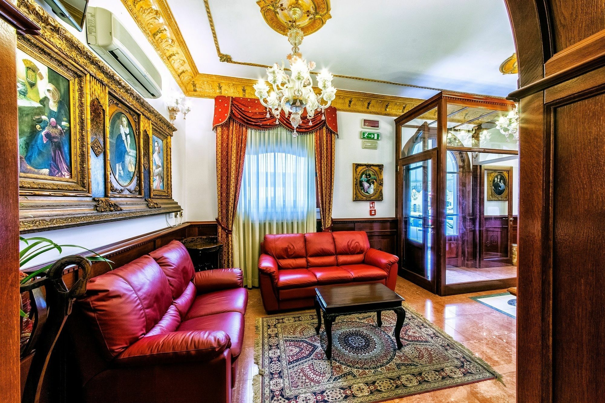 Euro Hotel איגלסיאס מראה חיצוני תמונה