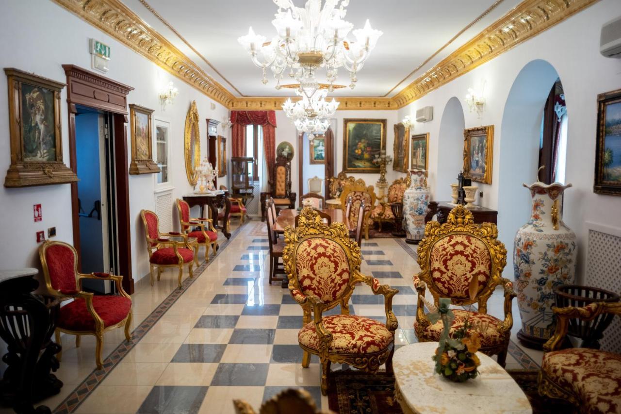 Euro Hotel איגלסיאס מראה חיצוני תמונה